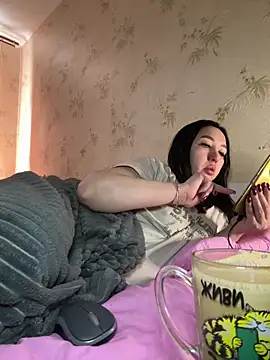 Naughtbaby_2025 webcam