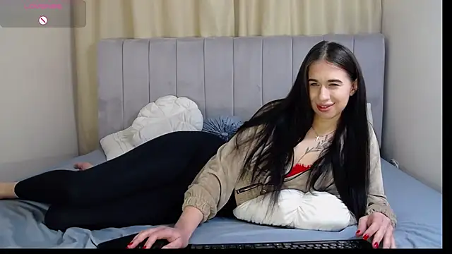 erikka__ - Erikka__'s free webcam - UK Sex Cams