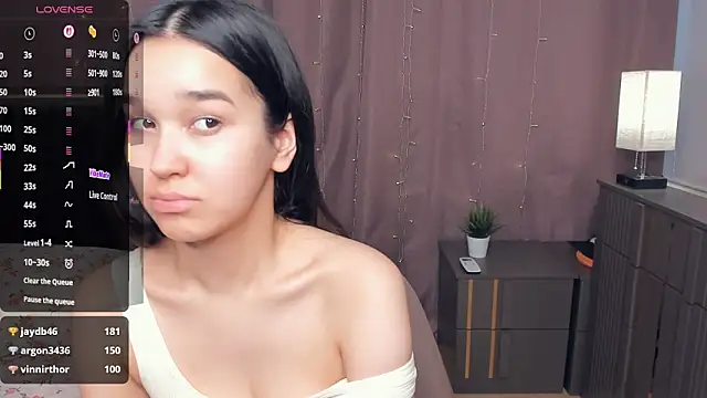 MeliaMelchiori webcam