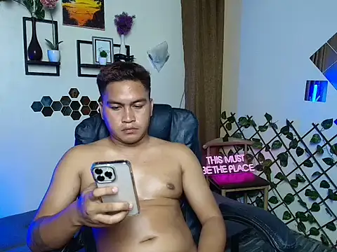 Asian_jayeel webcam
