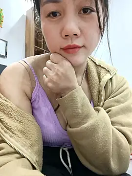 Ngocmai_lazdy webcam