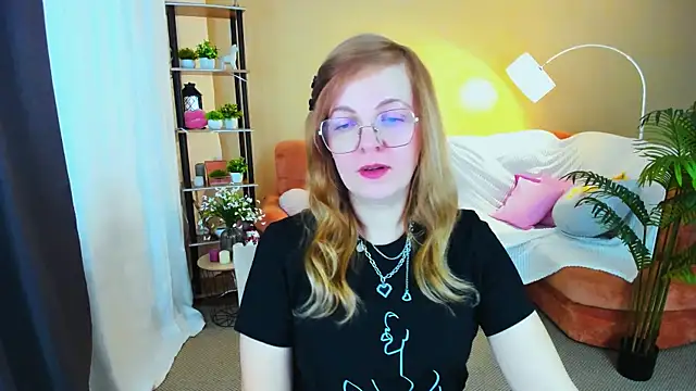 youruniverser - YourUniverser's free webcam