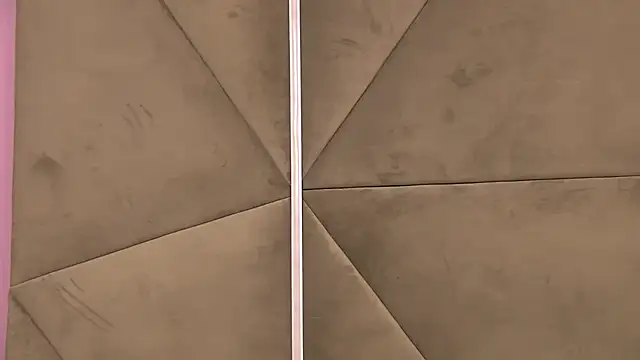 bustymadison - BustyMadison's free webcam