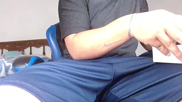 SexyBoy-Bigclit webcam