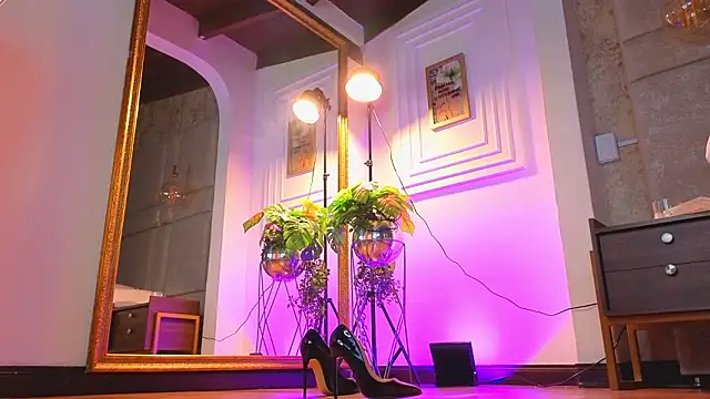 AlessiaLondon webcam