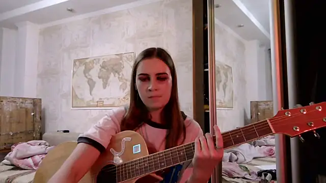 jinnyvibes - JinnyVibes's free webcam