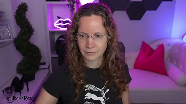 AnnikaRose webcam