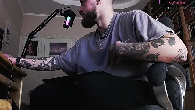 findomjason - FindomJason's free webcam - UK Sex Cams