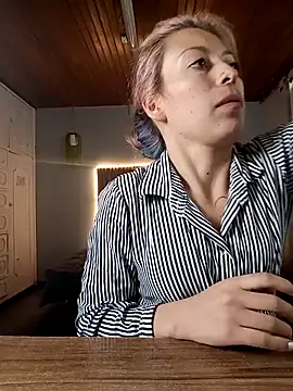 tefannyy_ - Tefannyy_'s free webcam