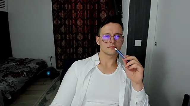 sexxymuscles4u webcam