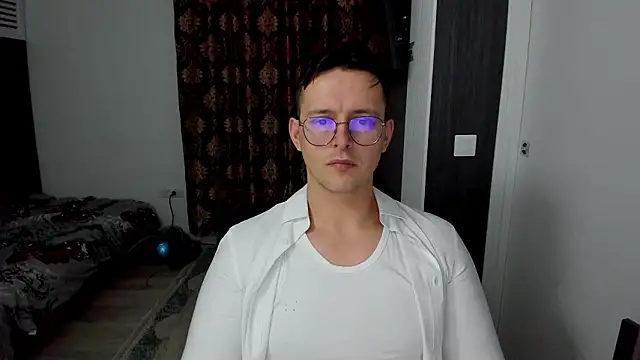 sexxymuscles4u webcam