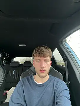 YoungSkinnyBoy20 webcam