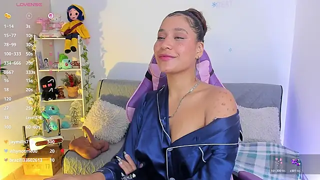 natty_romanof_18 webcam