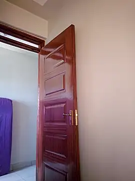 SquirtQueen222 webcam