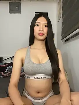 Sweetashleyasian webcam