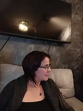 Webcam Model (IsisBlake)  is live.Free join now!