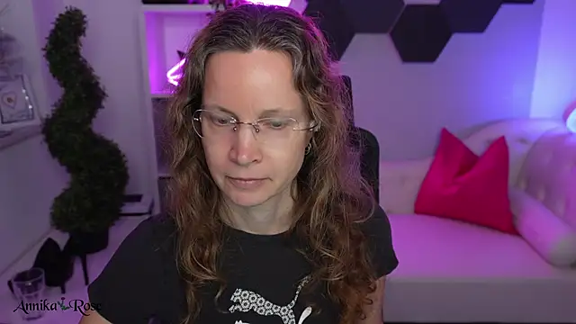 annikarose (F milf) - Naked Orgasmus