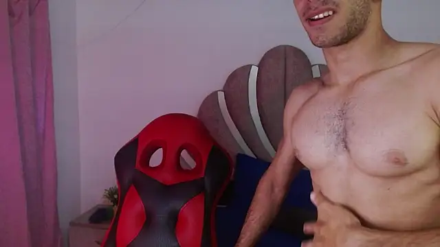 Caius_fox webcam