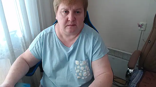 Bertie_Adeline webcam