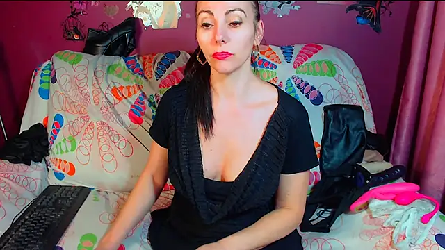 milflovelyxxx webcam