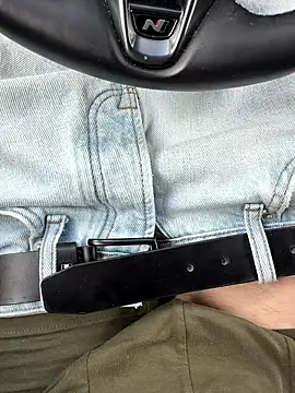 YoungSkinnyBoy20 webcam