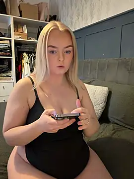 lusciouslylou webcam