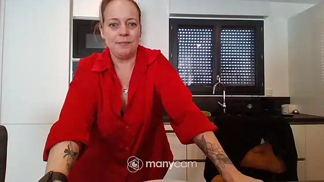 Miss-Chupagirly webcam