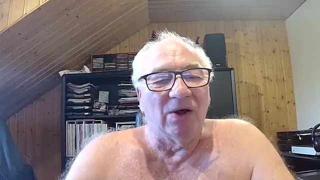 biggandybig (M grandpa) - cum @ goal