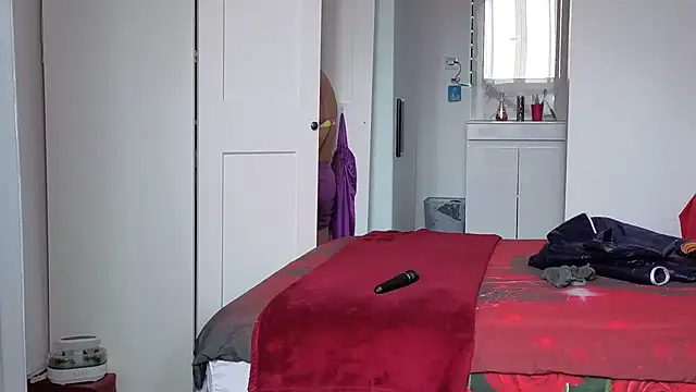 HotSpicyGujju webcam