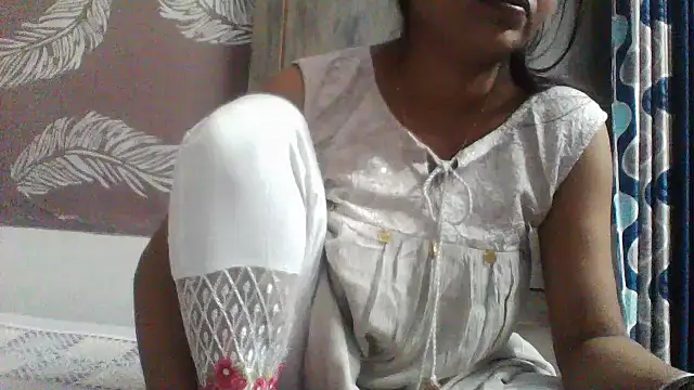 shalini_fire webcam