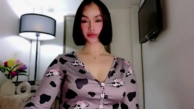 Anna_HollyDoll webcam