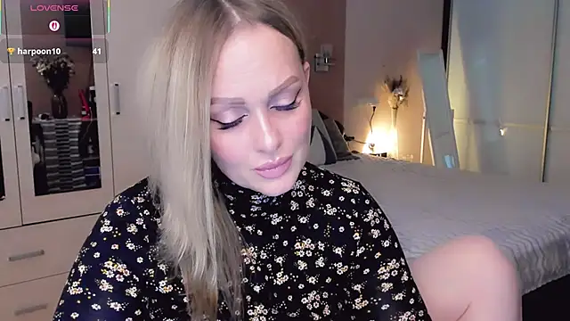 Libby_Nora webcam