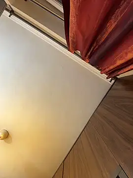 Hotmomcheckk_ webcam