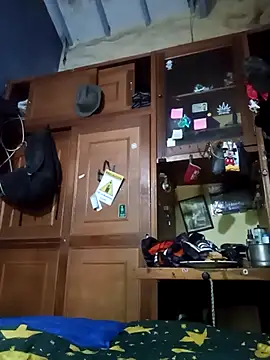 hairy_mannn - Hairy_mannn's free webcam - UK Sex Cams