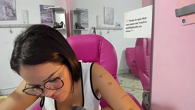 CAMILA--REY webcam