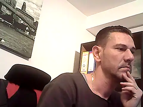 mastercharisma35 webcam