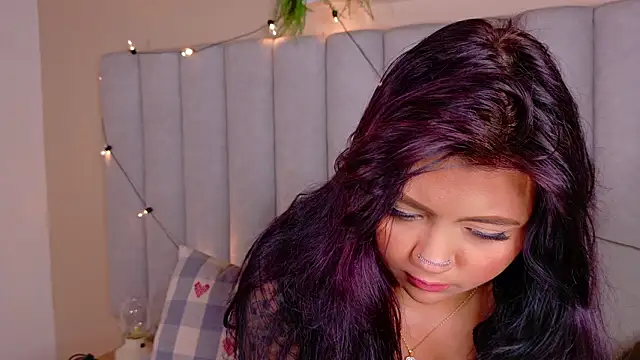 alaia-rogers - Alaia-rogers's free webcam - UK Sex Cams