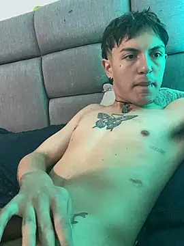 NaytonFreeman webcam