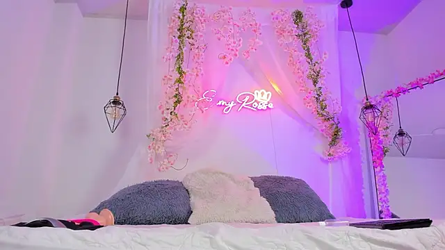 eimi_rosse18 (F young) - Body tour