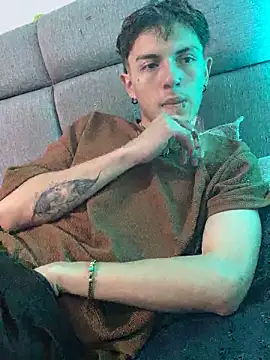 NaytonFreeman webcam