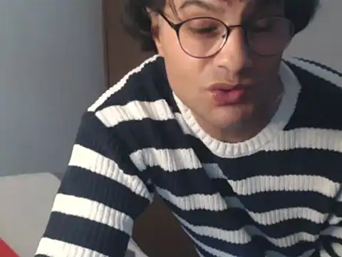 wildpussycat23 - Wildpussycat23's free webcam - UK Sex Cams