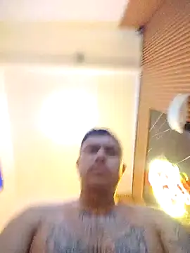 cristiano_grande - Cristiano_grande's free webcam - UK Sex Cams