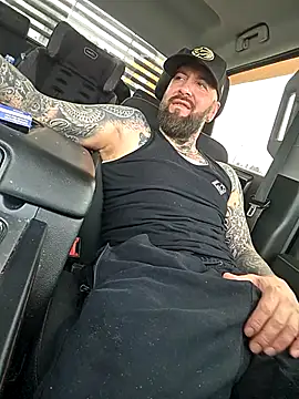 Beardedtattood webcam