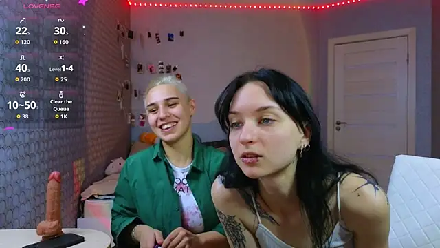 Escaped_Brides webcam