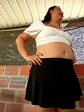 Dirty-Momm-Divorced-Hot webcam