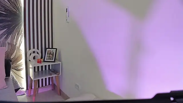 samaantha-white - Samaantha-White's free webcam