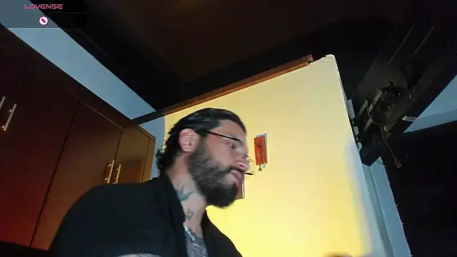 camilogray_ - CamiloGray_'s free webcam - UK Sex Cams