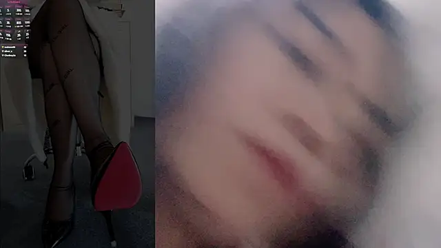 Lynnalltop-165-KeKe webcam