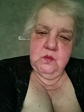 Webcam Model (HapinessLovee)  is live.Free join now!