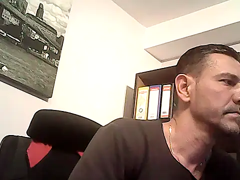 mastercharisma35 webcam